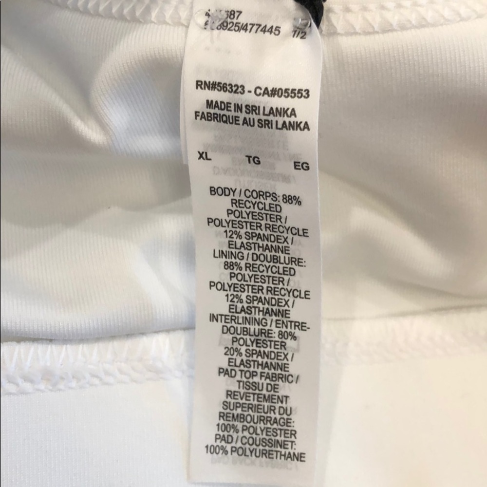 Nike women’s Sport Bra - NEW - Picture 6 of 6